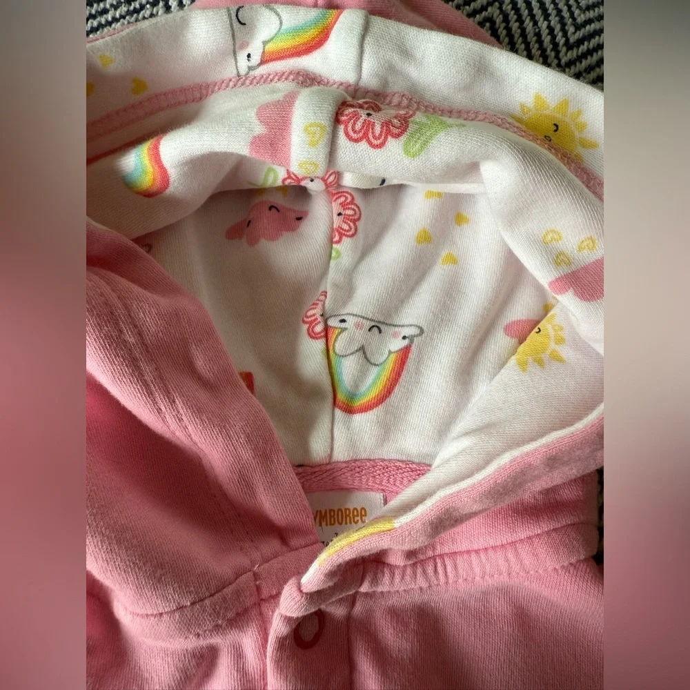 🌈 Gymboree Newborn Hoodie – Size 3–6 Months (Pink Rainbow)